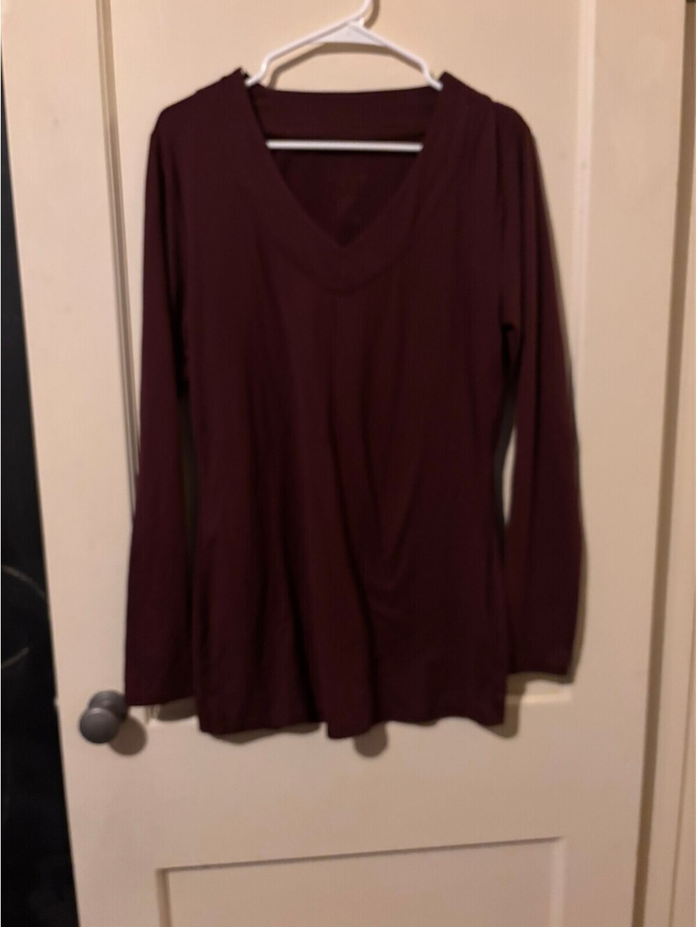 Burgundy super soft long sleeve top Large